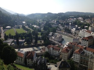 Les Sanctuaires vus du château de Lourdes, juillet 2013